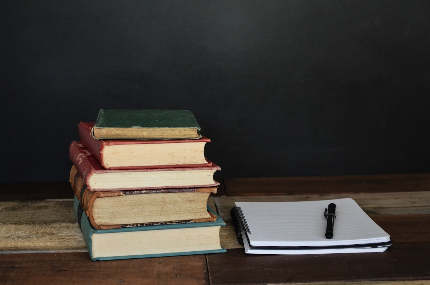 10 Books to Improve Your English Fluency